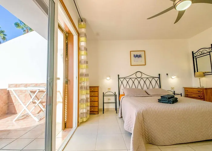 Parque Santiago 2 2 Tenerife & Sales Вілла