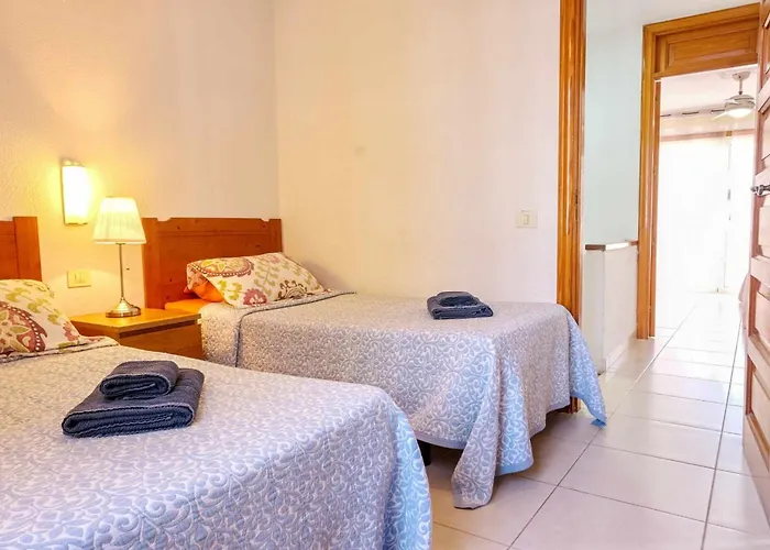 Parque Santiago 2 2 Tenerife & Sales Плайя-де-лас-Амерікас