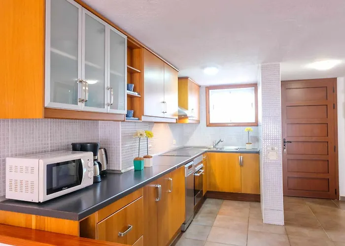 Parque Santiago 2 2 Tenerife & Sales 美洲海滩