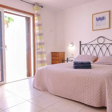 Parque Santiago 2 2 Tenerife & Sales * Плая-де-лас-Америкас