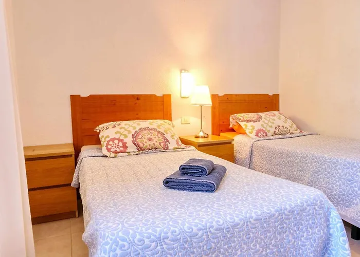 Parque Santiago 2 2 Tenerife & Sales * Playa de las Americas (Tenerife)