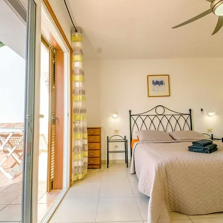 Parque Santiago 2 2 Tenerife & Sales Villa